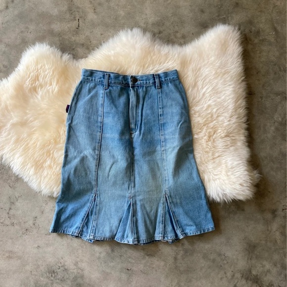 Vintage 1980 denim skirt with pleats waist 25 - Picture 1 of 3